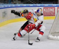 Zintis Zusevics (99ers) und Daniel Sondell (EC RBS) (c) GEPA pictures Michael Riedler