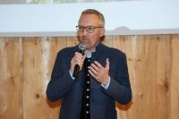 Peter Fritz (c) Neumayr SLT.jpeg