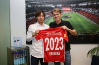 Masaya Okugawa und Christoph Freund (c) GEPA Mandl.jpg