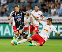 Stefan Hierlaender (Sturm), Dayot Upamecano (RBS) und Jonatan Soriano (RBS) (c) GEPA pictures Oberlaender .jpg